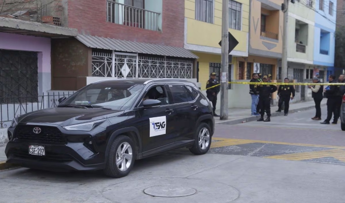 Hombre es asesinado a balazos dentro de su auto en Breña: no se descarta ajuste de cuentas