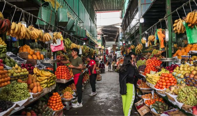 Más de 1200 mercados de Lima Metropolitana acatarán paro este 6 de noviembre