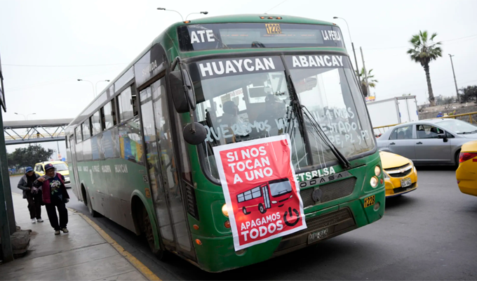 Gremios del transporte acusan falta de respuesta del Gobierno ante la ola criminal