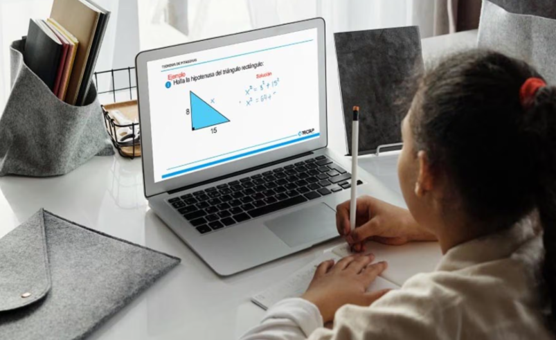 Minedu anunció clases virtuales en plena madrugada generando caos y desinformación