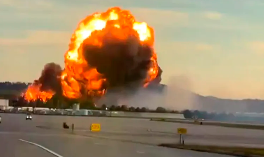 Tragedia en Kentucky: se estrella avión y deja al menos tres muertos