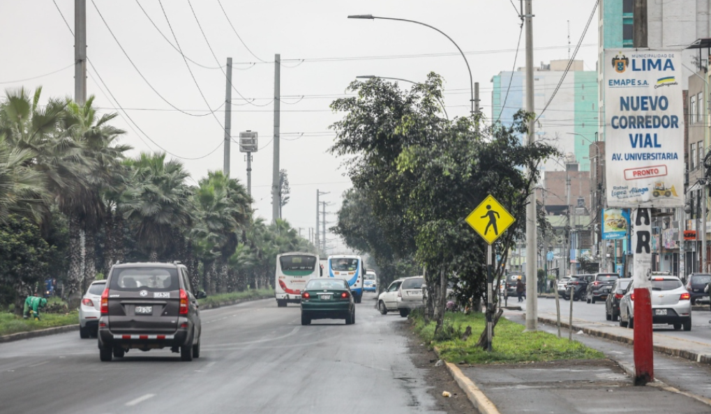 ¡Atención conductores!: ATU anuncia desvío de 30 rutas por obras en avenida Universitaria
