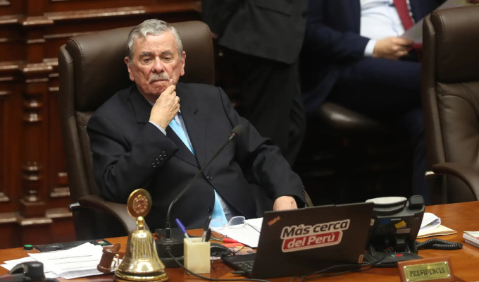 JEE solicita descargos a Fernando Rospigliosi por uso de cámara del Congreso en mitin de Keiko Fujimori