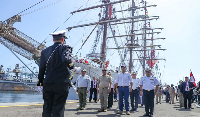 Presidente José Jerí participó en arribo del BAP Unión tras viaje de instrucción por nueve países