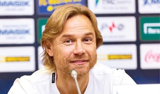 DT de Rusia sobre Perú y Chile: "Será difícil contra ambos"