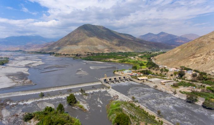 MIDAGRI: Proyectos hídricos, entrega de títulos y apertura de mercados impulsan el agro en el primer mes de gestión