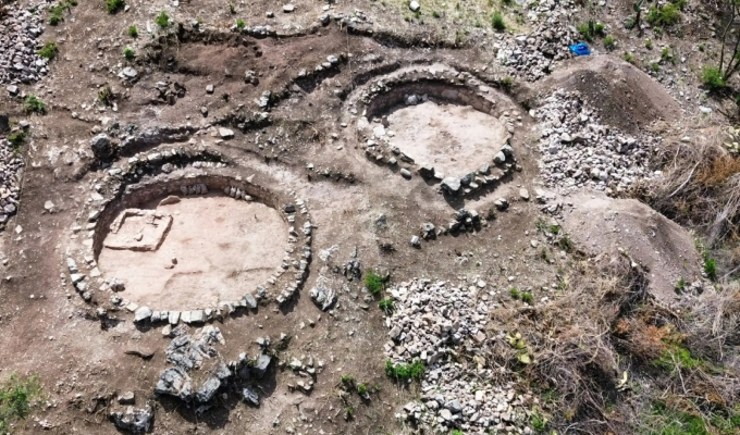 ¡Increíble hallazgo! Descubren asentamiento Wari en Apurímac con arquitectura circular y cuadrangular