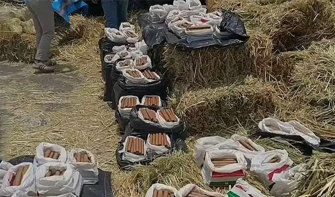 Decomisan miles de cartuchos de dinamita durante operativo en la carretera Panamericana Sur