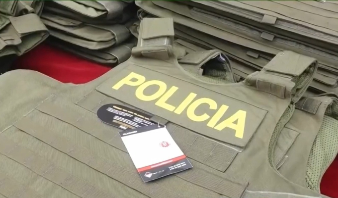 Reacciones ante posible uso de chalecos antibalas para candidatos presidenciales en campaña electoral