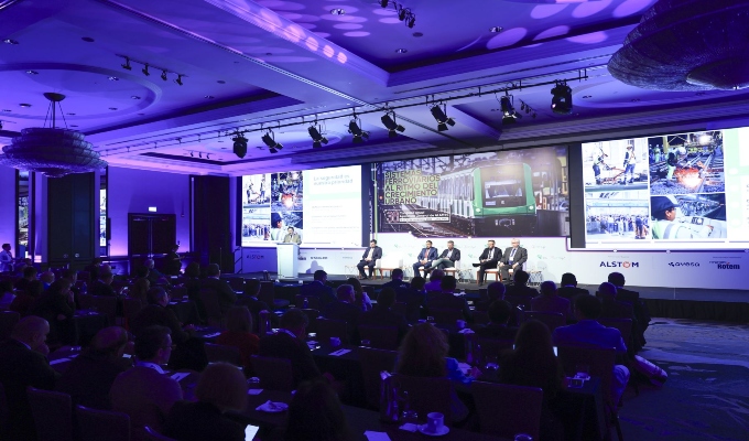 Expertos destacan retos y avances del transporte ferroviario en Congreso Latinoamericano en Lima