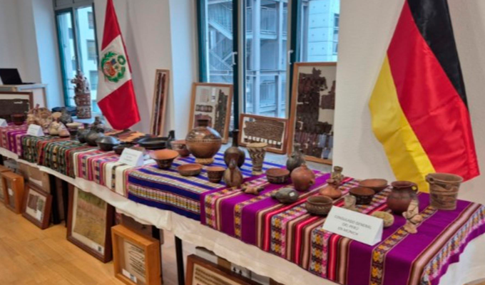 Patrimonio peruano vuelve a casa: 262 objetos culturales son entregados en Alemania