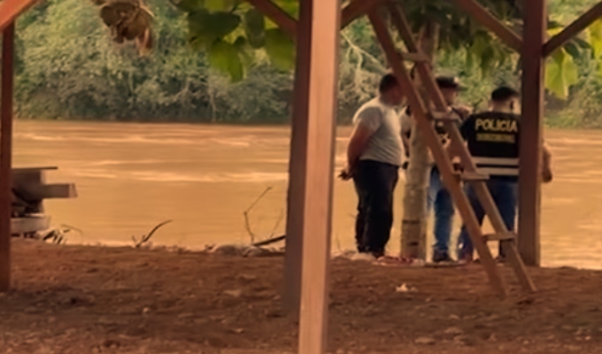 Detienen a cuatro policías por presunto cobro de cupos a mineros ilegales en Ucayali