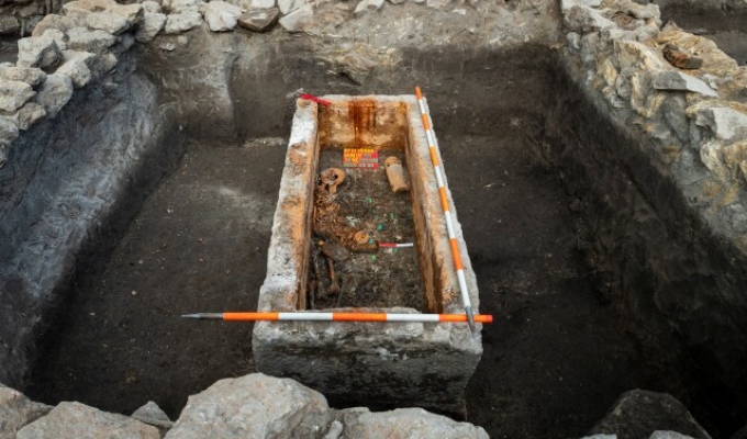 Hallan sarcófago romano intacto de 1 700 años en Budapest: ¿que revela este descubrimiento?