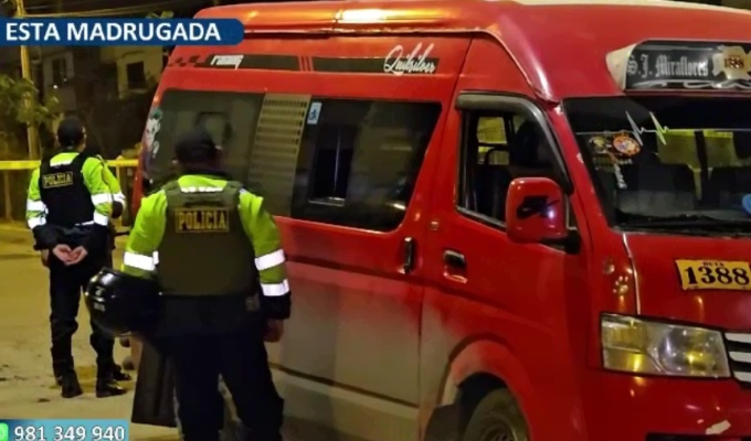 Nuevo ataque contra combi de "Los Rojitos" en SJM: conductora y dos pasajeros heridos