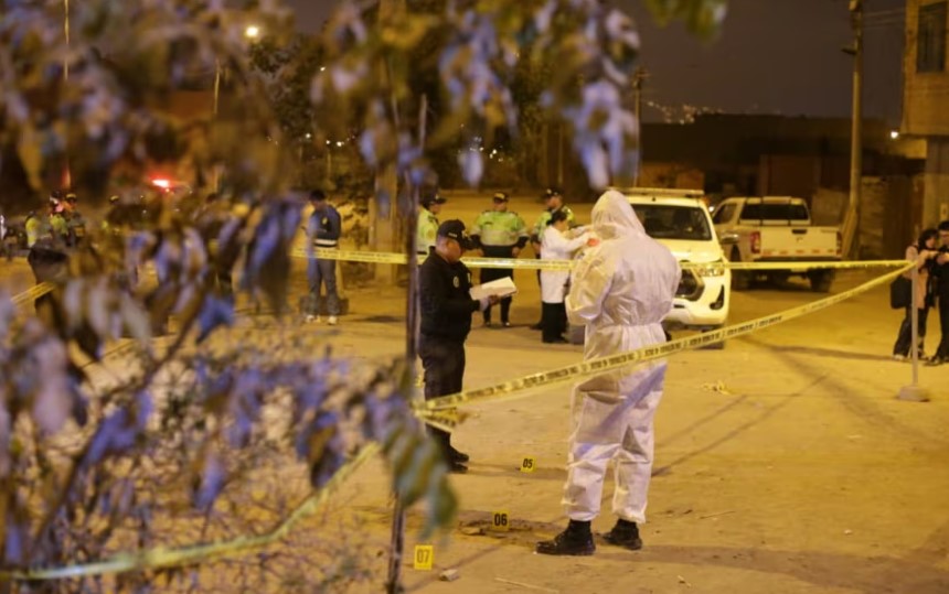 Chofer y pasajera atacados a balazos por sicarios están fuera de peligro