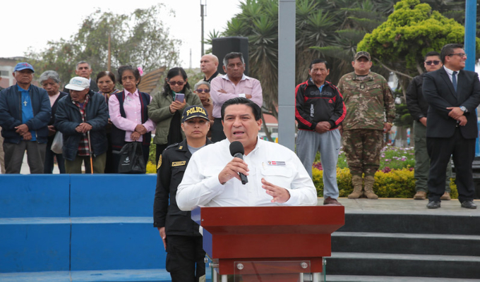 Ministro del Interior responde a críticos del Gobierno: “Estamos haciendo el mejor esfuerzo”