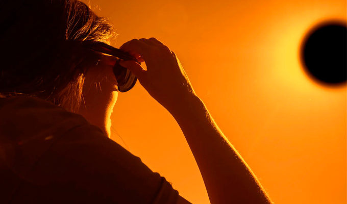 El eclipse solar m&aacute;s largo del siglo: conoce cuando y d&oacute;nde se ver&aacute; este espect&aacute;culo que oscurecer&aacute; el d&iacute;a