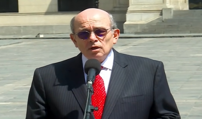 Hugo de Zela sobre crisis en frontera con Chile: "No permitiremos la migración irregular"