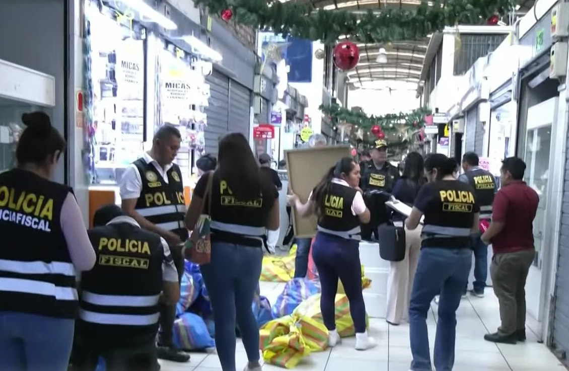 Incautan más de 700 celulares y chips en megaoperativo en Las Malvinas