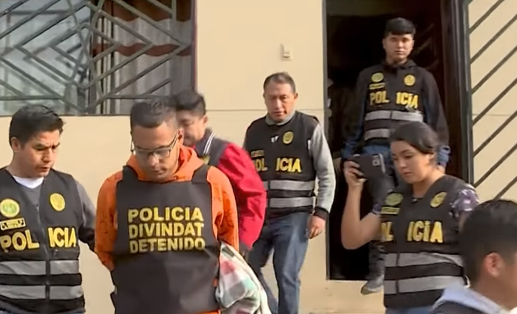 Condenan a sujetos por filtrar y vender datos de Reniec por redes sociales