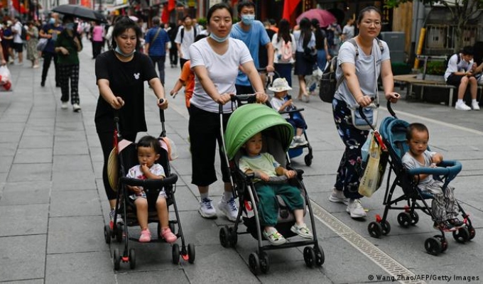 China aplicará impuesto del 13% a los condones para frenar caída de la natalidad