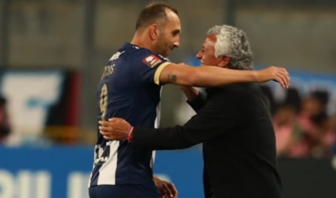 Hernán Barcos salva a Alianza: conoce la historia detrás del abrazo con Gorosito