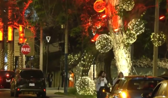 Boulevard El Bosque en San Isidro: luces navideñas atraen a vecinos y visitantes desde distintos distritos