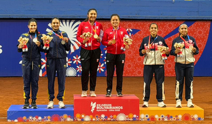 Tenis peruano logra medallas de oro, plata y bronce en los XX Juegos Bolivarianos Ayacucho-Lima 2025