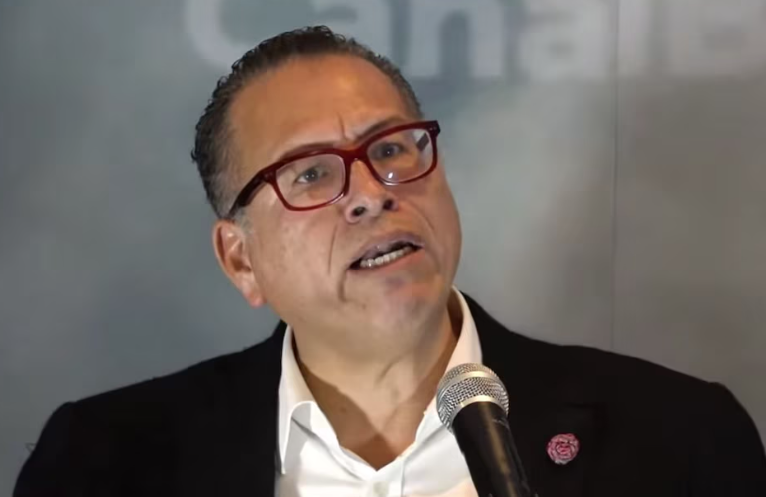 ¿Qué pasará con elecciones internas de Avanza País tras renuncia de Phillip Butters? Esto dijo ONPE