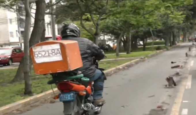 Ciclovía de Pershing y La Marina permanece en abandono y con alto riesgo para ciclistas