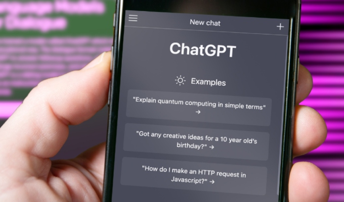 “Deja de pedirle a ChatGPT ‘mejora este texto’”: el truco viral para obtener resultados profesionales