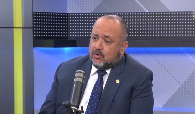 Willy Ramírez: cuestionan a integrante del JNE por reunirse con precandidato presidencial