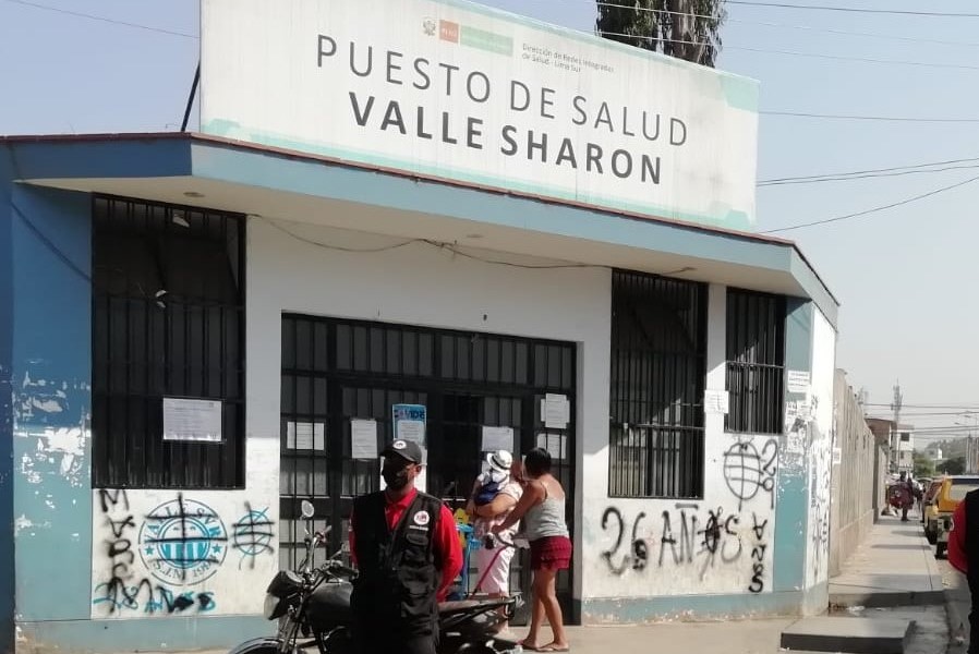 Postas de Lima reportan falta de vacunas contra la influenza