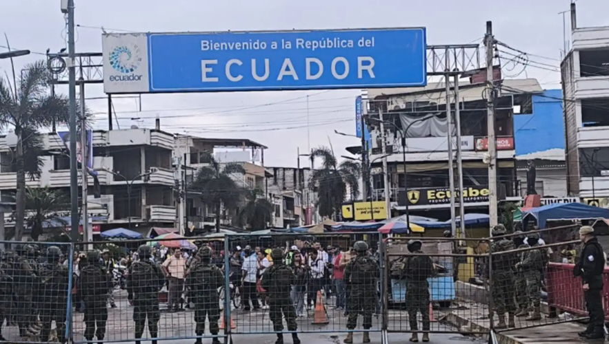 Tumbes: cerca de 100 extranjeros quedaron varados en frontera tras ser expulsados de Perú