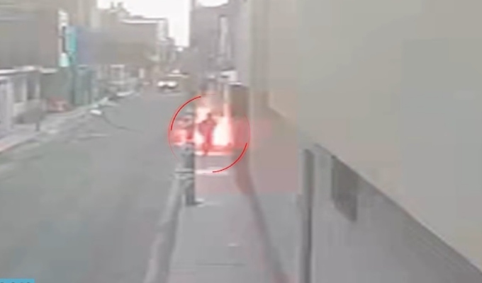 Atacan casa con bomba molotov por préstamo de S/20 mil en SJL: pedirían que paguen S/180 mil