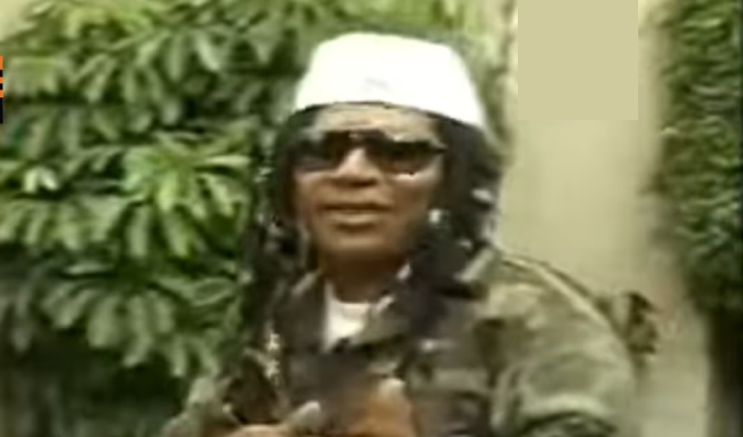 De los escenarios a la tragedia: asesinan a cantante que alcanzó fama al imitar a "Lennox"