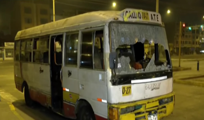 Delincuente dispara contra cúster informal llena de pasajeros en SMP: no se registraron heridos