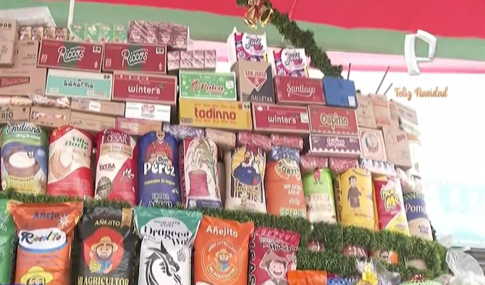 Sortearán la canasta navideña más grande del mundo: pesa más de siete toneladas