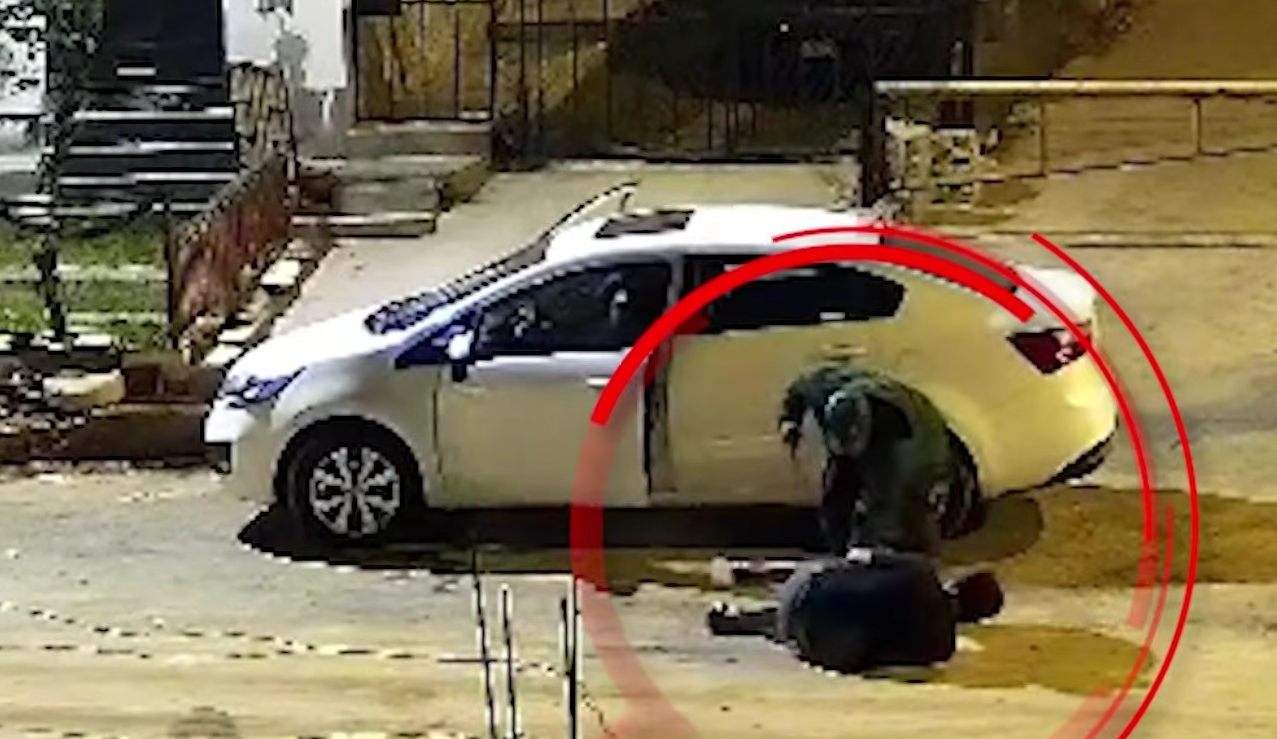 SJM: fingen ser pasajeros y encañonan a taxista para robarle su vehículo