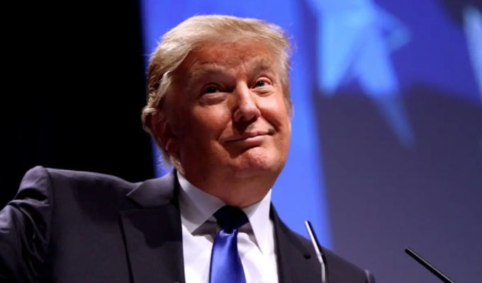 Economía de EEUU crece 4,3% y Trump celebra: “Los economistas se equivocaron, pero Trump acertó”