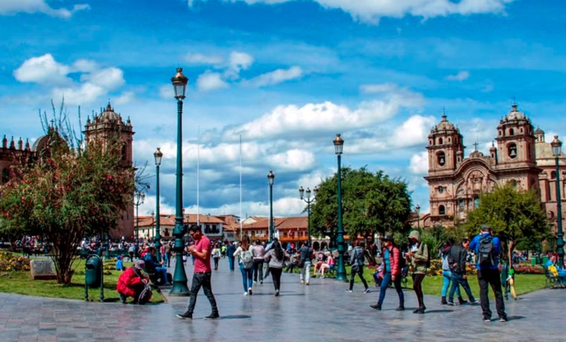 Turistas extranjeros eligen el Perú para celebrar la Nochebuena