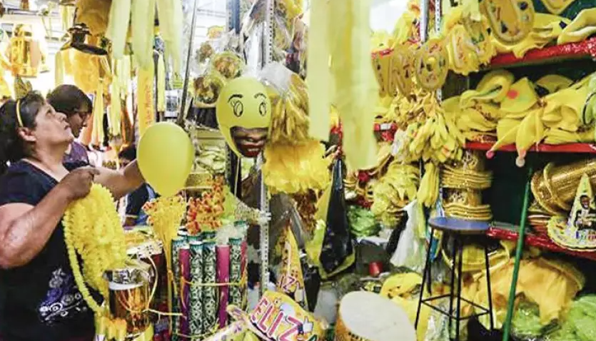Mesa Redonda: crece demanda de piñatas y cotillón para recibir Año Nuevo
