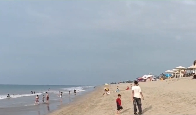 Playa Zorritos da la bienvenida a viajeros para recibir el Año Nuevo 2026
