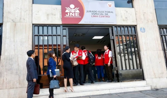 JEE inscribe seis f&oacute;rmulas presidenciales para las elecciones de 2026