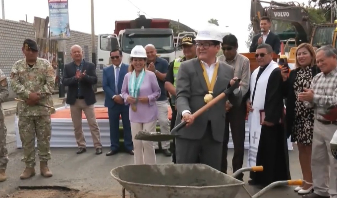Alcaldes colocan primera piedra en avenida Aguilar Pastor: obra unirá Chorrillos, Barranco y Surco