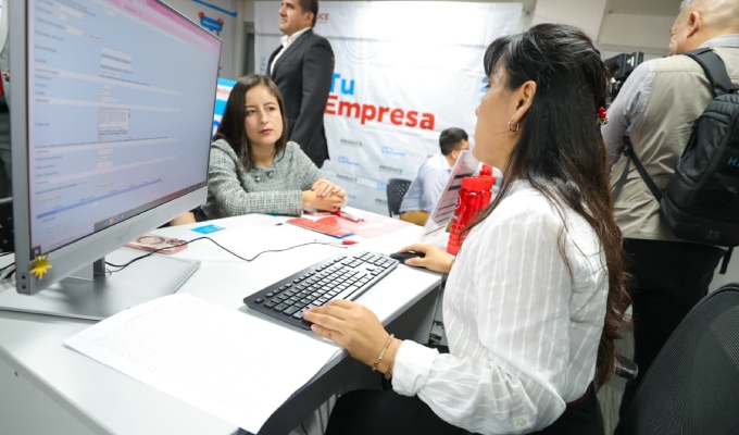 Logros PRODUCE 2025: &iexcl;R&eacute;cord! Se formalizaron m&aacute;s de 100 mil negocios a nivel nacional