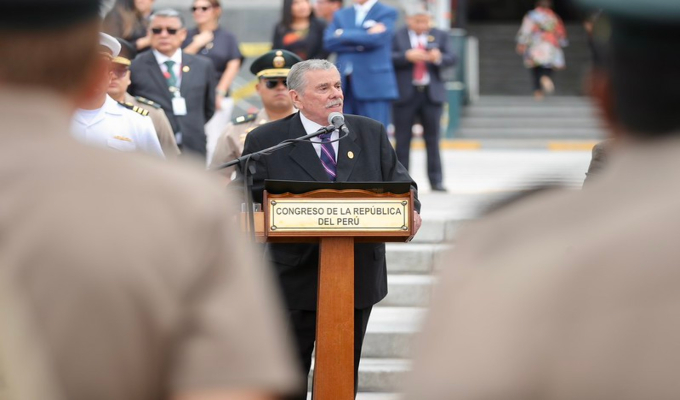 Fernando Rospigliosi comparte mensaje sobre el Congreso: “Cerramos un año con balances positivos”