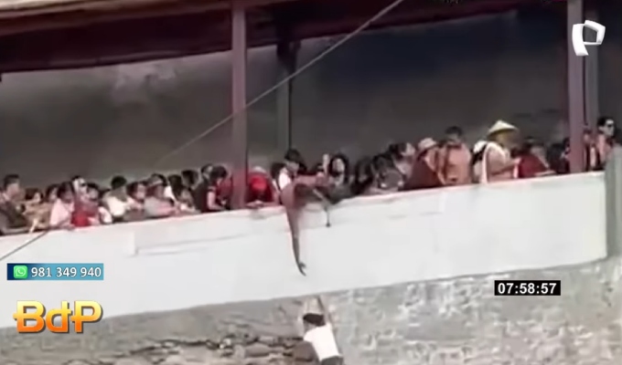 Caos tras Año Nuevo: puente de Barranco abarrotado por salida masiva de bañistas