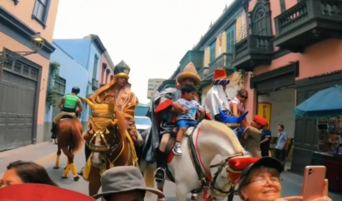 Reyes Magos de la PNP se alistan para tradicional recorrido por varios distritos de Lima