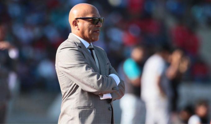 Vuelve al "Rojo Matador": Roberto Mosquera dirigirá a Sport Huancayo este 2026